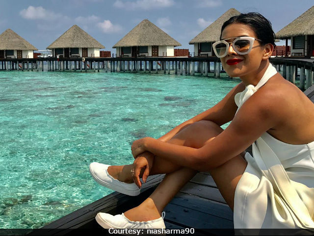 Nia sharma stunning in maldives