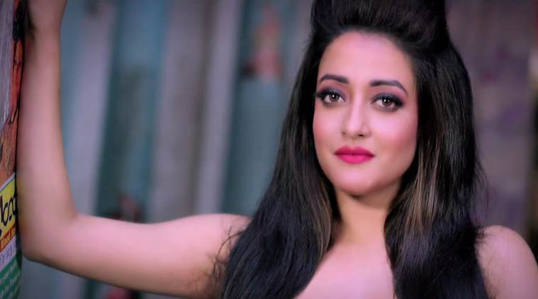 raima sen hot images