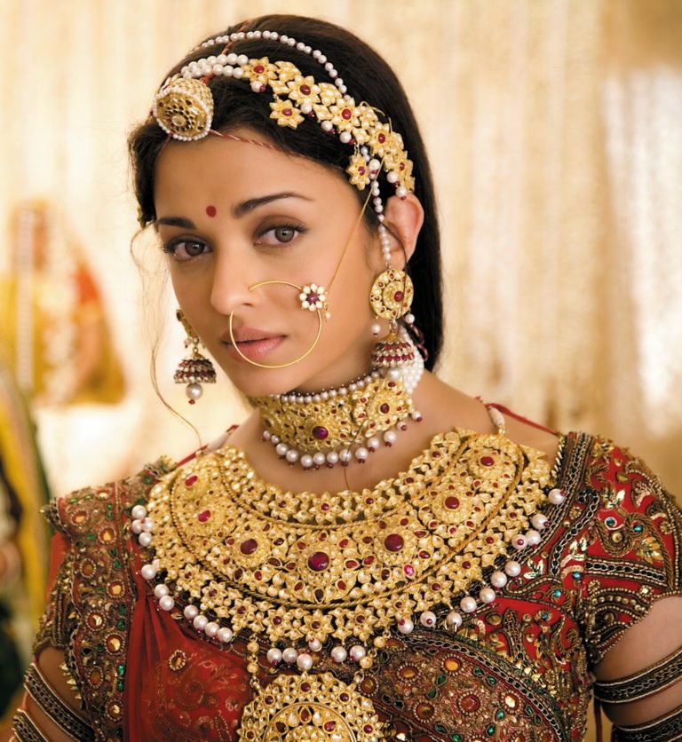 read-the-history-of-traditional-indian-jewellery