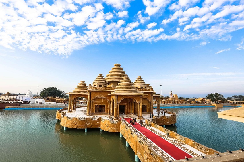 tourist places in amritsar and nearby